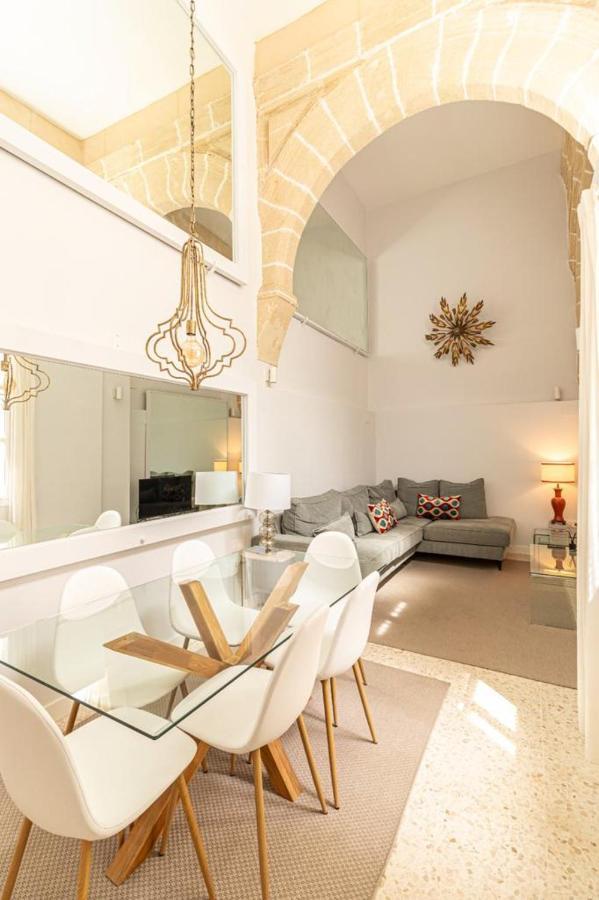 La Casa De Los Arcos - Casco Historico - Parking Opcional Jerez de la Frontera Bagian luar foto